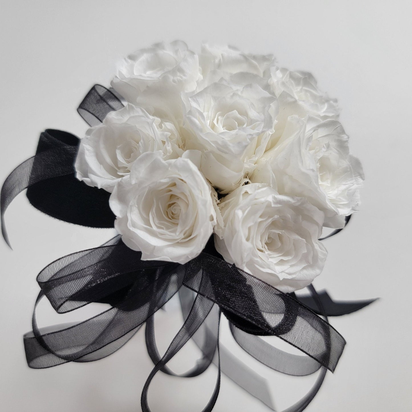 21 White Preserved Roses: Natural Dried Flowers for Wedding Bouquet