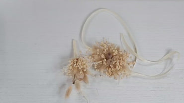 preserved Dried flower wrist corsage. boutonnier for wedding/ prom